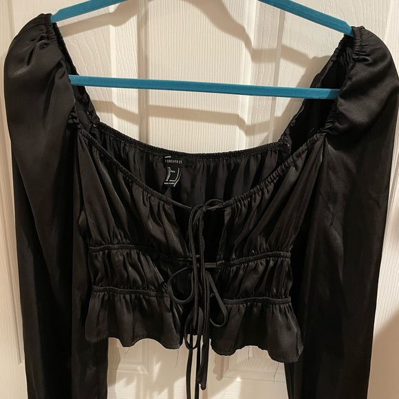 sexy satin tie shirt - Picture 2 of 4